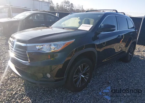 2016 Toyota Highlander Xle V6 z USA, uszkodzony, nr VIN 5TDKKRFH8GS126313